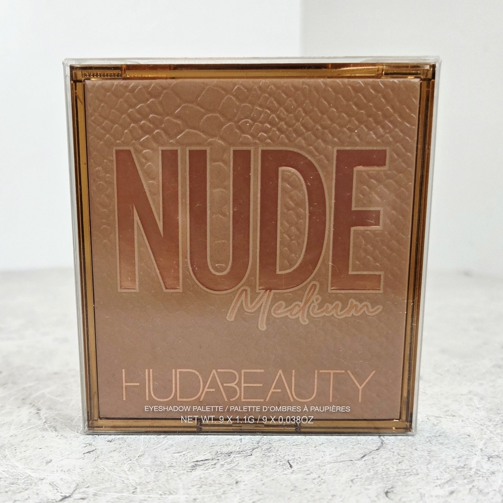 Huda Beauty Nude Medium Eyeshadow Palette